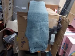 1#7772 Abbigliamento e accessori per uomo e donna