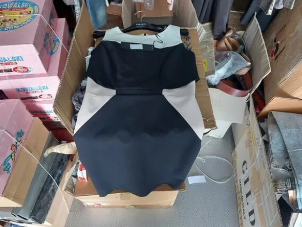 1#7772 Abbigliamento e accessori per uomo e donna