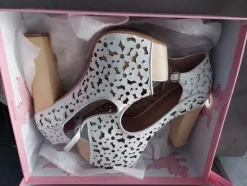 1#7772 Abbigliamento e accessori per uomo e donna