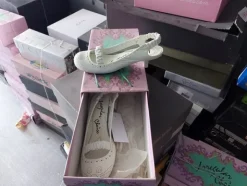 1#7772 Abbigliamento e accessori per uomo e donna