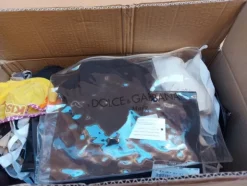1#7772 Abbigliamento e accessori per uomo e donna