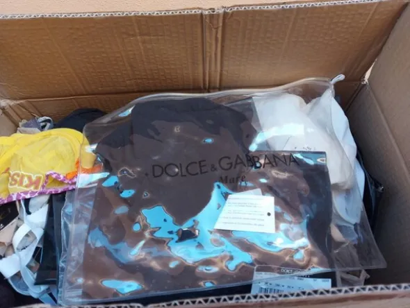 1#7772 Abbigliamento e accessori per uomo e donna