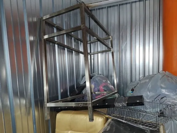 1#8483 Abbigliamento e attrezzatura negozio