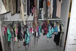 10#6374 Abbigliamento uomo e donna