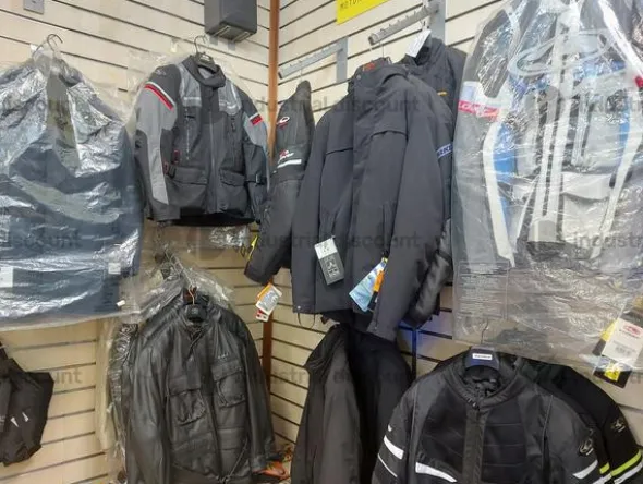 2#8890 Accessori e vestiario per biker