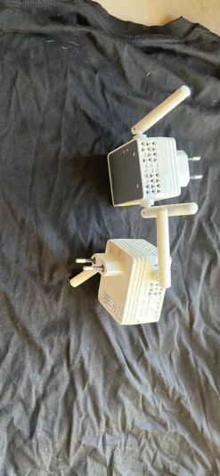 ACCESS POINT