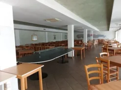 #12269 Albergo con piscina e pertinenze