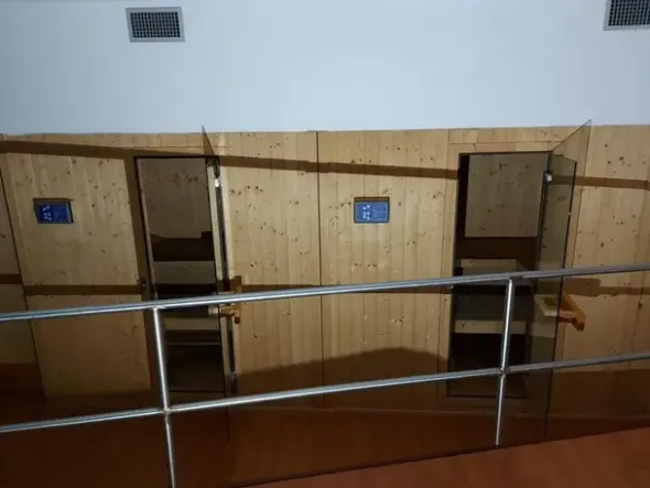 #12269 Albergo con piscina e pertinenze