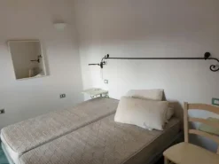#12269 Albergo con piscina e pertinenze
