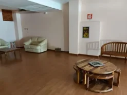 #12269 Albergo con piscina e pertinenze