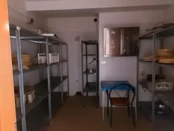 #12269 Albergo con piscina e pertinenze
