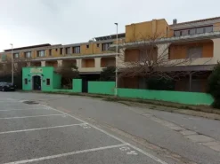 #12269 Albergo con piscina e pertinenze
