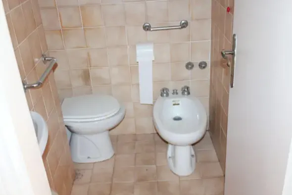 #20504 Albergo da ristrutturare