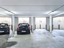 #2536544 Ambulatorio medico con magazzino, posti auto e arredi