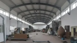 #2537555 Ampio capannone commerciale con abitazione e uffici