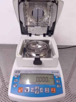 ANALIZZATORE DI UMIDITÀ – RADWAG (COD. LAB-APP-34)