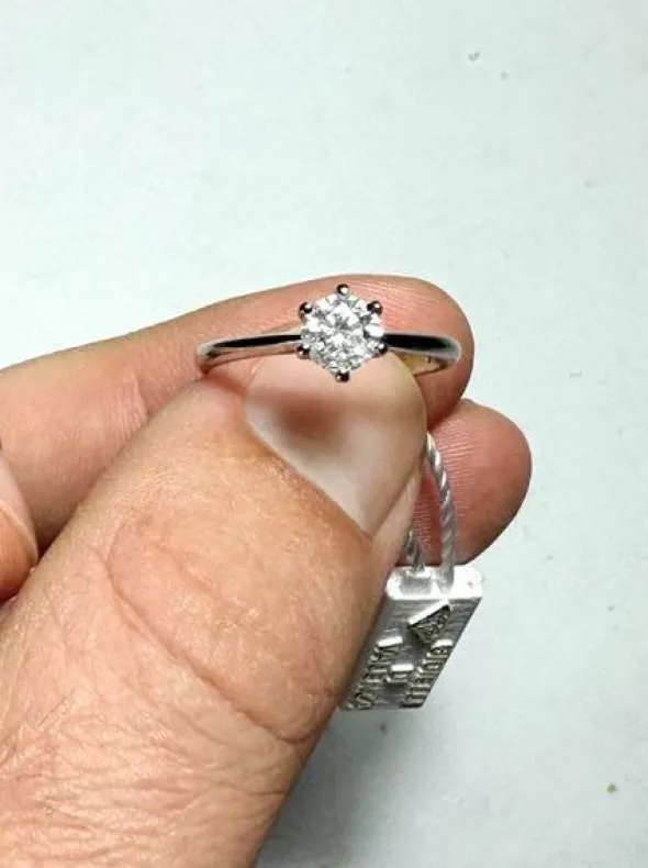 8#8694 ANELLO SOLITARIO TIFFANY