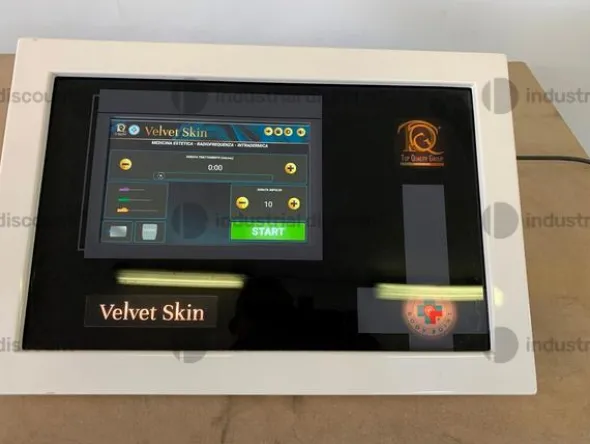 2#10105 Apparecchio radiofrequenza e elettroporazione Velvet Skin