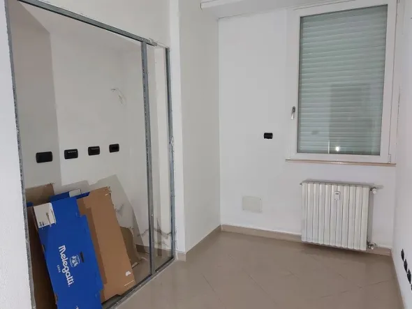 #13355 Appartamento uso ufficio in zona centrale