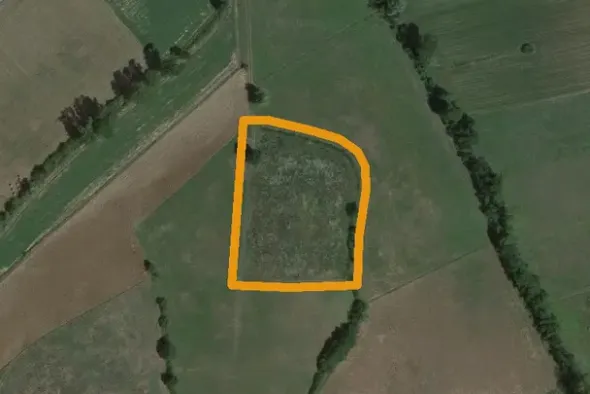 #7551 Appezzamenti di terreno agricolo in collina