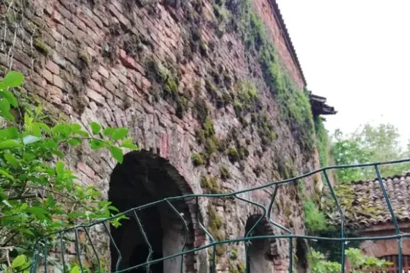 #13092 Appezzamento agricolo e cascina collabente