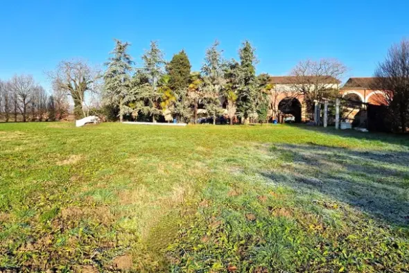 #22807 Appezzamento agricolo vicino alla ferrovia