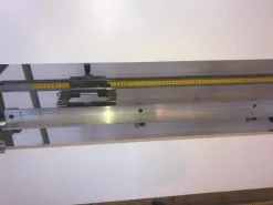 AP977-1309Sezionatrice verticale Meniconi
