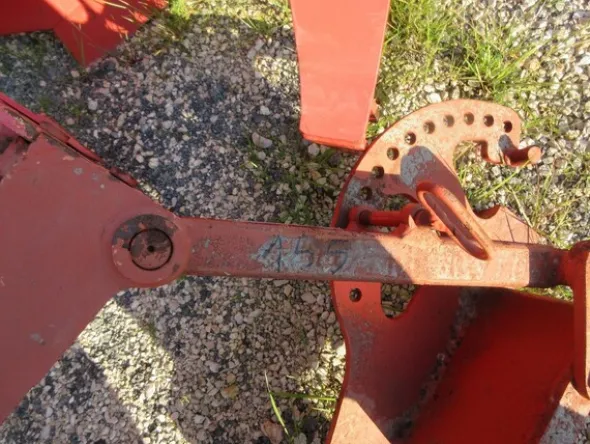 121#7084 Aratro monovomere per trattore agricolo hp30