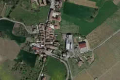 #22866 Area cortilizia di 1.147 mq