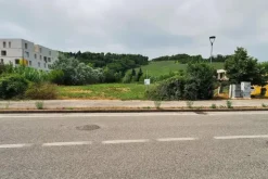 #24077 Area edificabile di 886 mq in zona residenziale