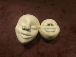 3#9016 Argenteria varia e beni per la casa