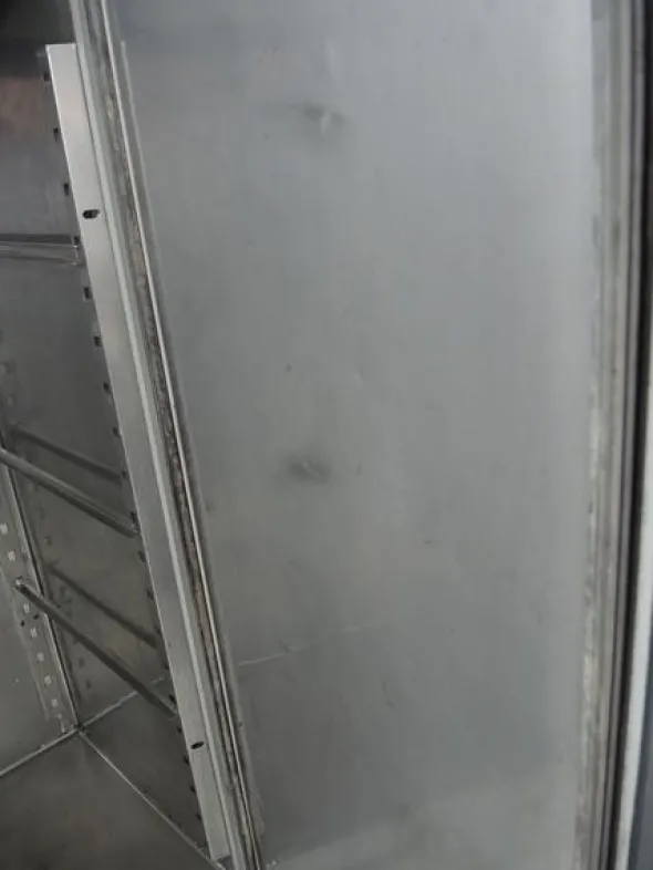 33#4128 Armadio frigo