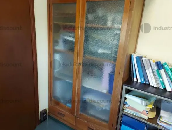 2#8926 Arredamento da uffcio