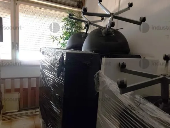 1#8882 Arredamento da ufficio