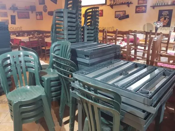 1#10162 Arredamento e attrezzature per ristorazione