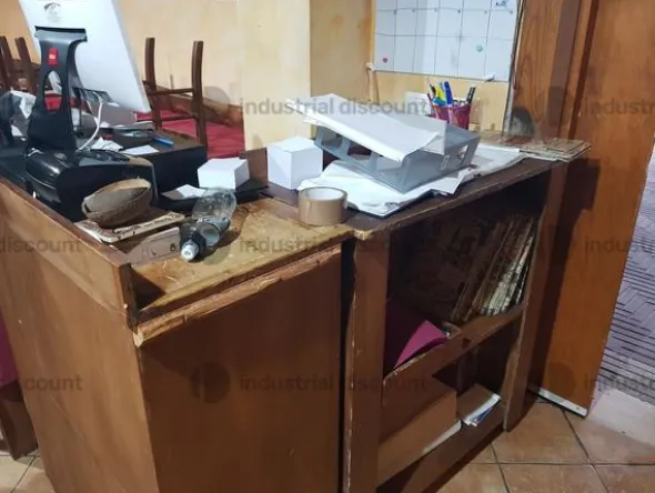 1#10162 Arredamento e attrezzature per ristorazione