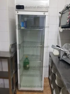 1#10162 Arredamento e attrezzature per ristorazione