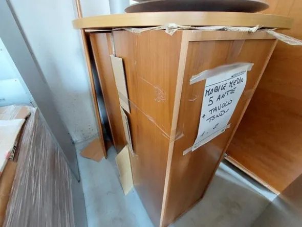 1#6795 Arredamento e attrezzature ufficio