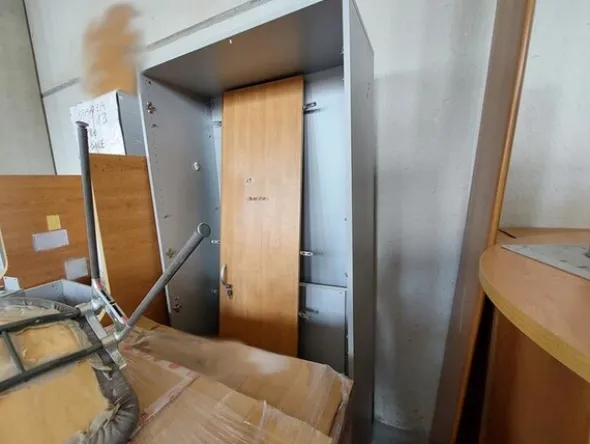 1#6795 Arredamento e attrezzature ufficio