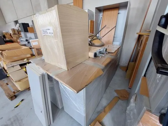 1#6795 Arredamento e attrezzature ufficio