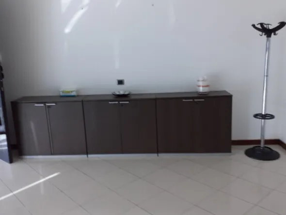 10#77144 Arredamento ed attrezzature per ufficio
