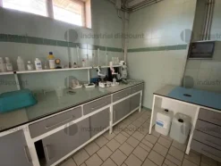 27#9550 Arredamento ed attrezzature da laboratorio