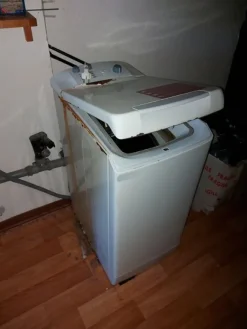 3#8182 Arredamento per abitazione