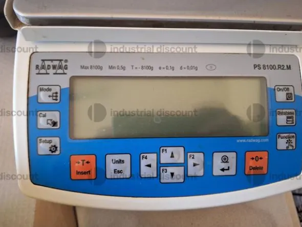 35#9795 Arredamentoufficio e strumenti di laboratorio