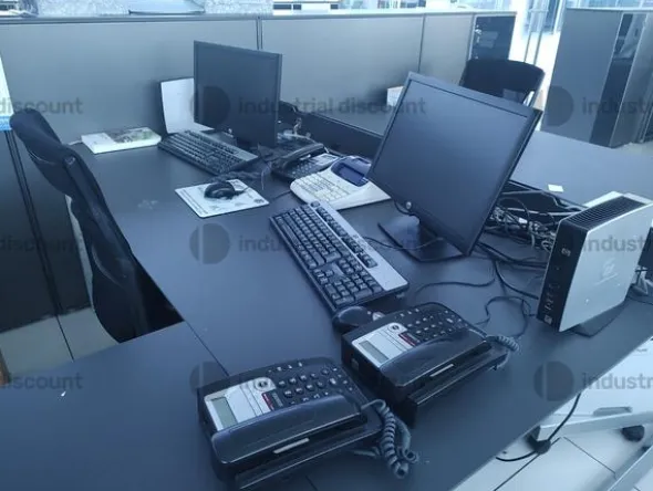 5#9480 Arredi, apparecchiature informatiche eattrezzature varie
