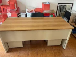 5#8664 Arredi da ufficio