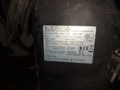 4#7853 Arredi da ufficio e attrezzature elettroniche