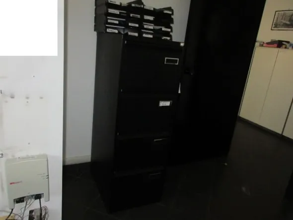 1#5042 Arredi da ufficio e tavolo da disegno Mautren Studio