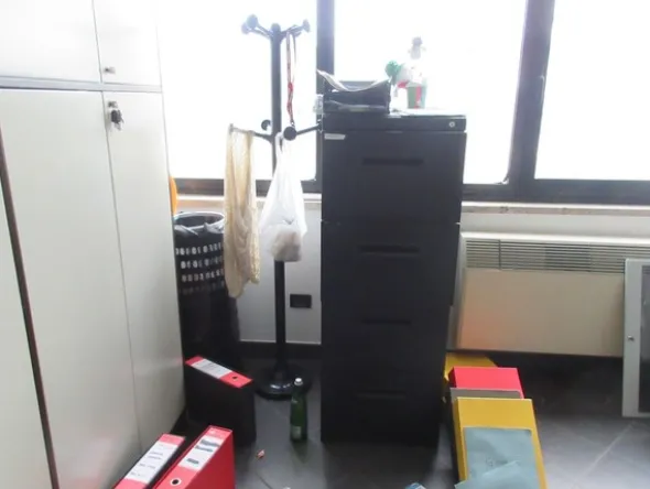 1#5042 Arredi da ufficio e tavolo da disegno Mautren Studio
