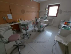 1#9603 Arredi e attrezzatura per studio odontoiatrico